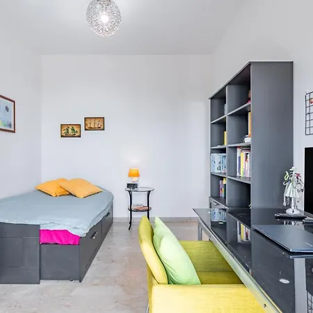 Seaview With Balcony Apartment Catania