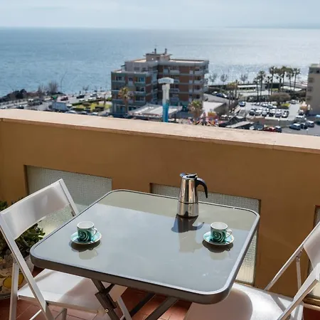 Seaview With Balcony Apartment Catania